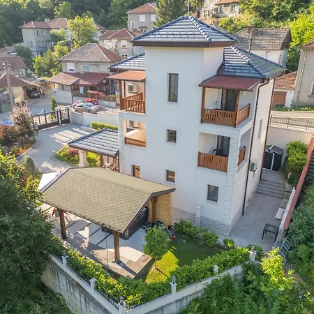 Casa Mt - Boutique Konukevi Gabrova
